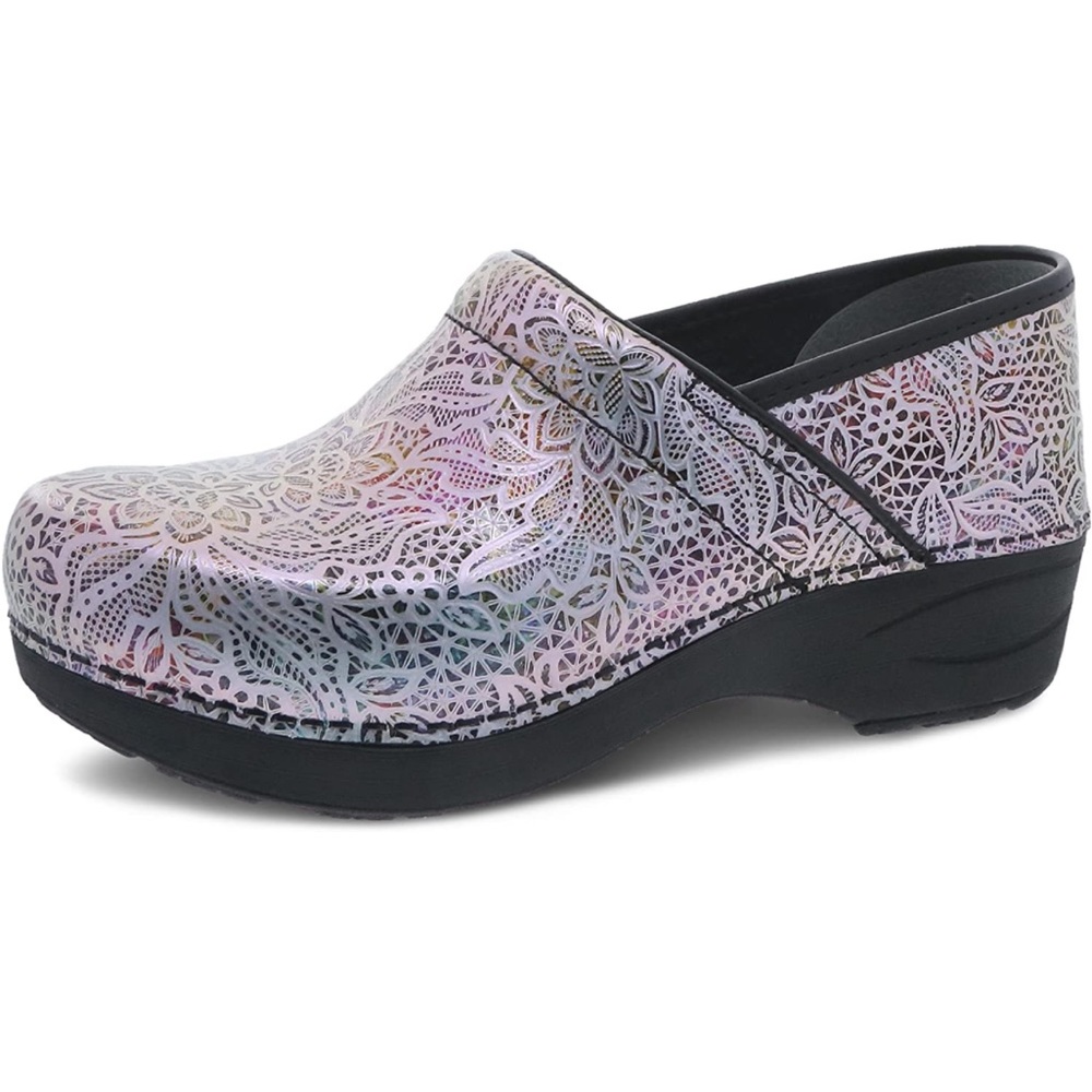 Dansko nursing shoe